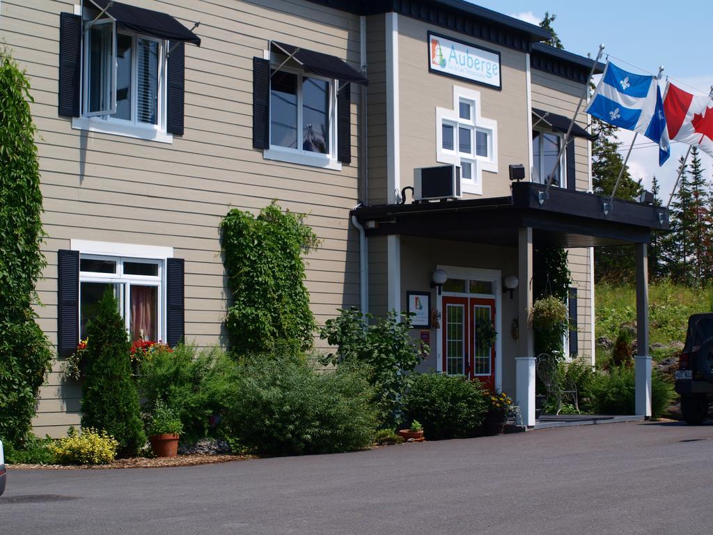 Auberge Sur Le Lac Temiscouata Temiscouata Sur Le Lac 외부 사진